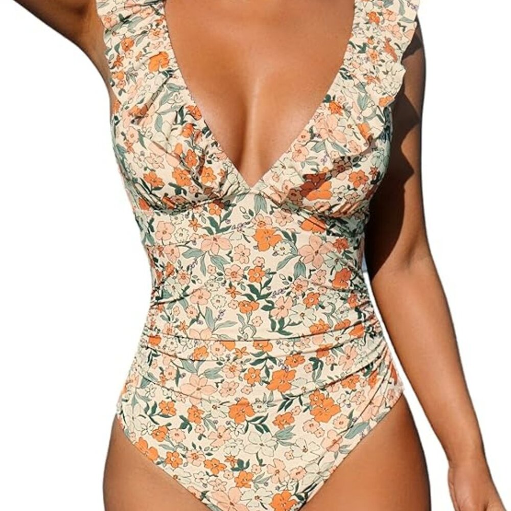 CUPSHE Women's Ruffled One Piece Swimsuit V Neck Lace Up